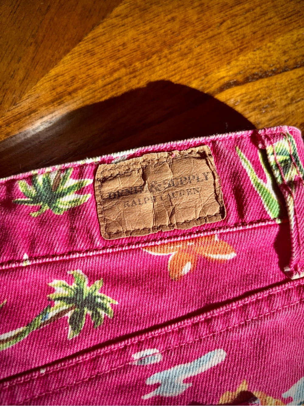 Ralph Lauren Pink Hibiscus Print Denim Shorts Tropical Coastal Chic - Picture 4 of 4